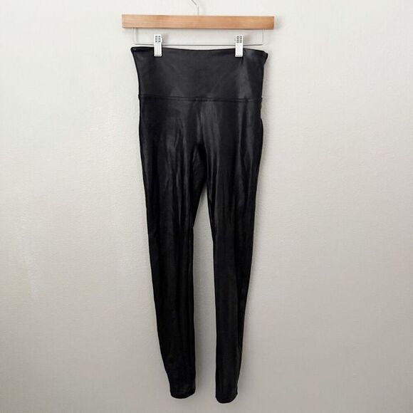 SPANX | SPANXshape™ Faux Leather Leggings Black stretch Tummy Control | Medium - Picture 3 of 8